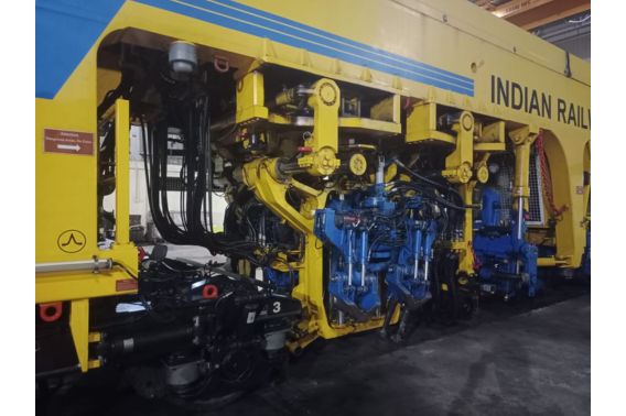 Maintenance of P&C Tamping machine